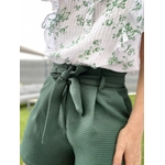 blouse fleuri volantée vert et blanc