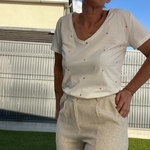 haut blanc petit cœur doré brodé
