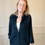 cardigan noir en maille ajouree tout doux peacenlove (6)