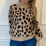 pull peace nlove leopard (3)