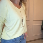 PULL JAUNE GIRAFE OR DORE CARLA GIANNINI (7)