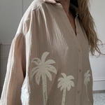 SARAH JOHN - VERSION M - MUSY MUSE BAHAMAS - Chemise beige en gaze de coton (2)