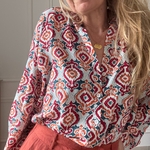 SARAH JOHN - VERSION M - MUSY MUSE AVELINE - Chemise à motif ethnique (18)