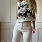 PANTALON EMMAELLA ALIX BEIGE TAILLE HAUTE POCHE PLAQUEE (11)