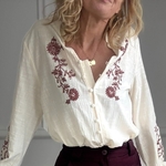 blouse beige bordeau (1)