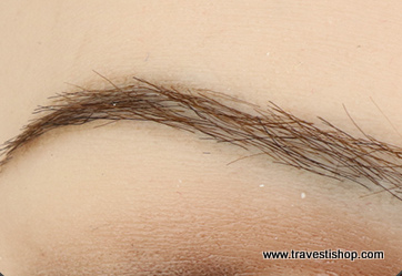 MASQUE AVEC FAUX SEINS D TRAVESTI (13)