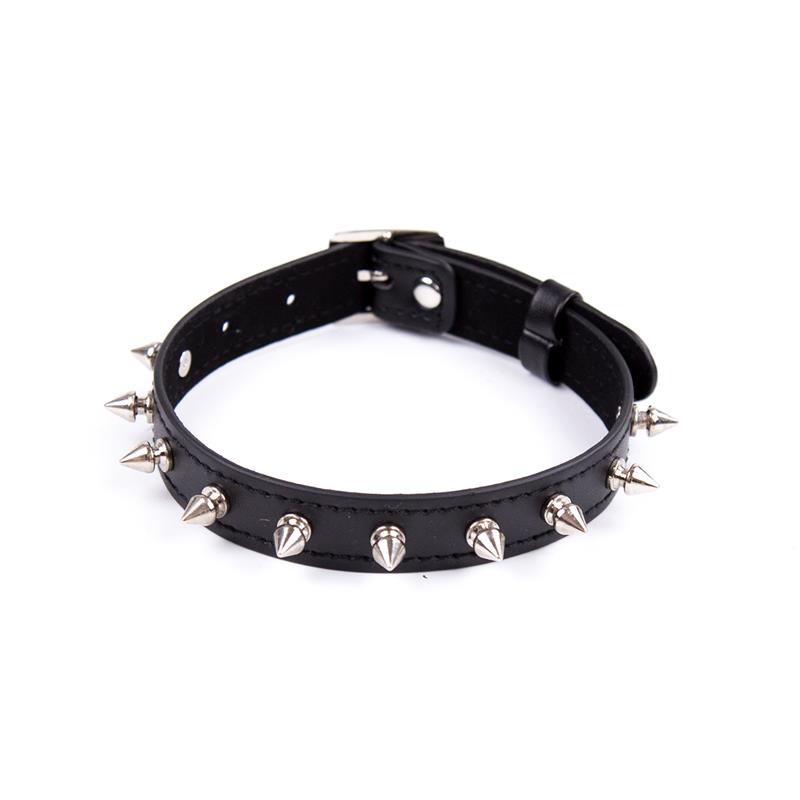 collar-with-spikes-adjustable-43-cm-black