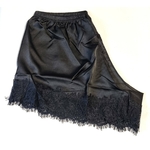 shorty satin travesti noir