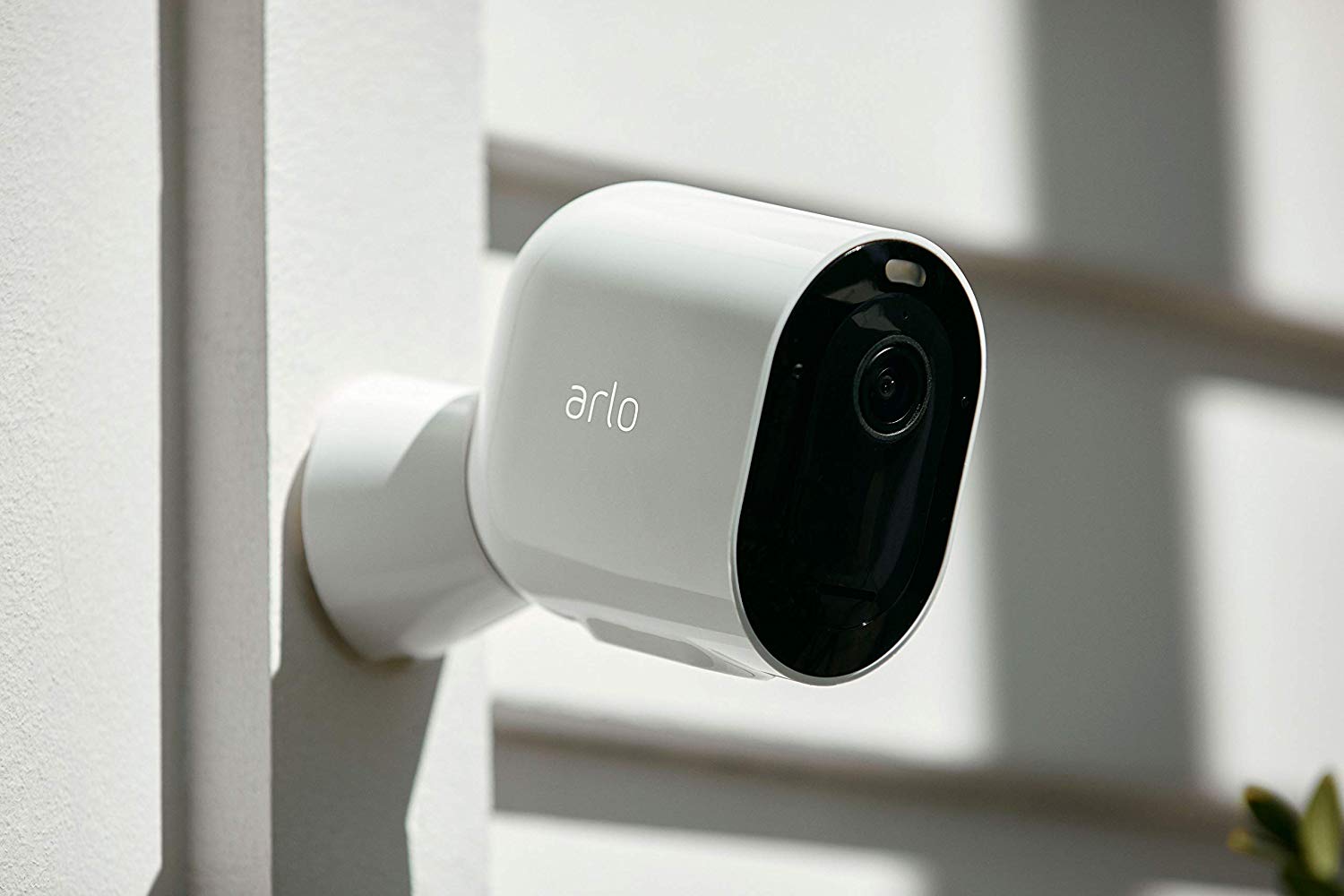arlo pro 3