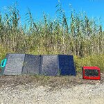 Panneau solaire pliable BLUETTI PV120 de 120 W déployé