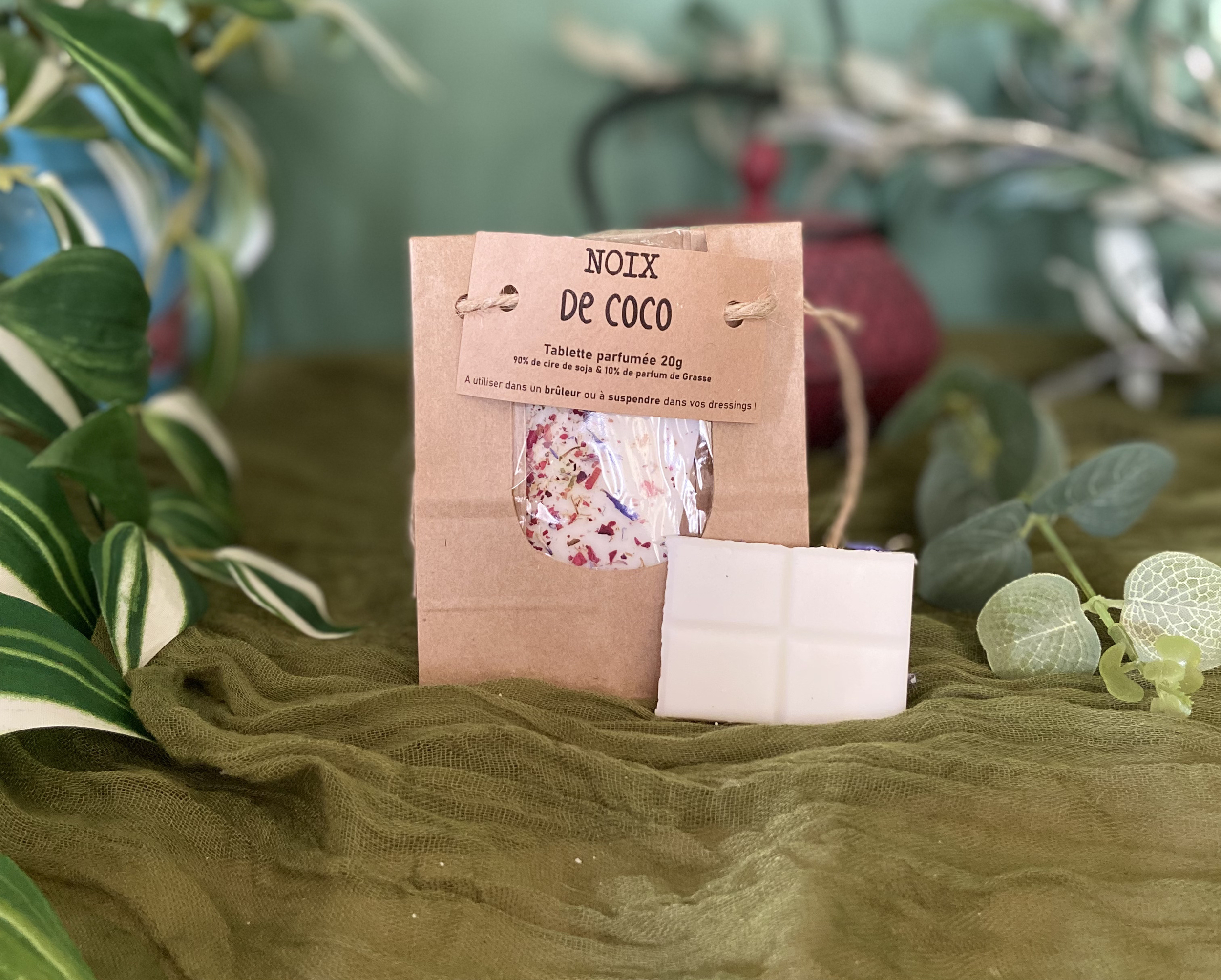 Fondant artisanal en cire de soja Parfum de Grasse fabriquée à Rennes parfum coco