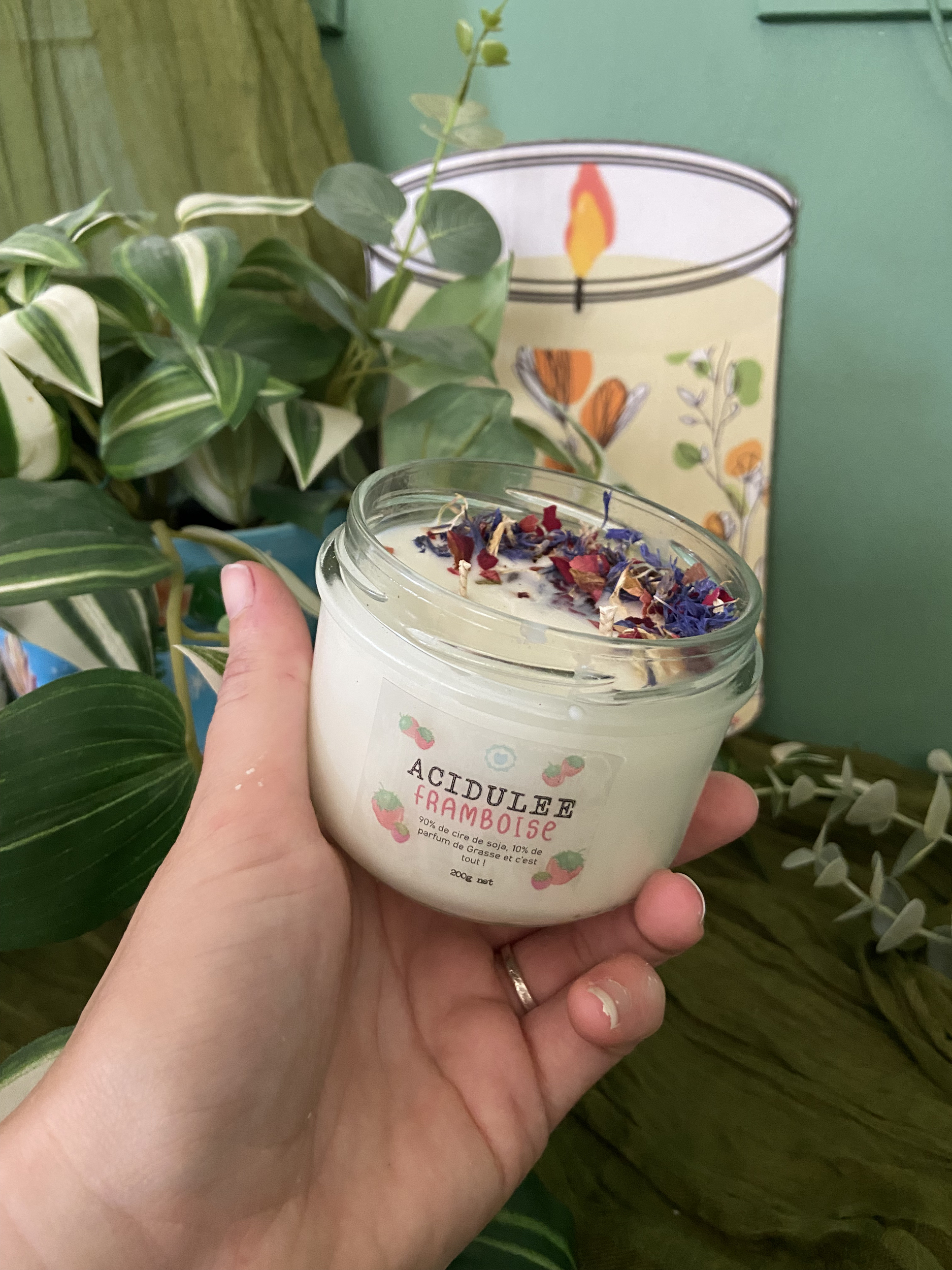 Bougie artisanale en cire de soja Parfum de Grasse fabriquée à Rennes parfum framboise