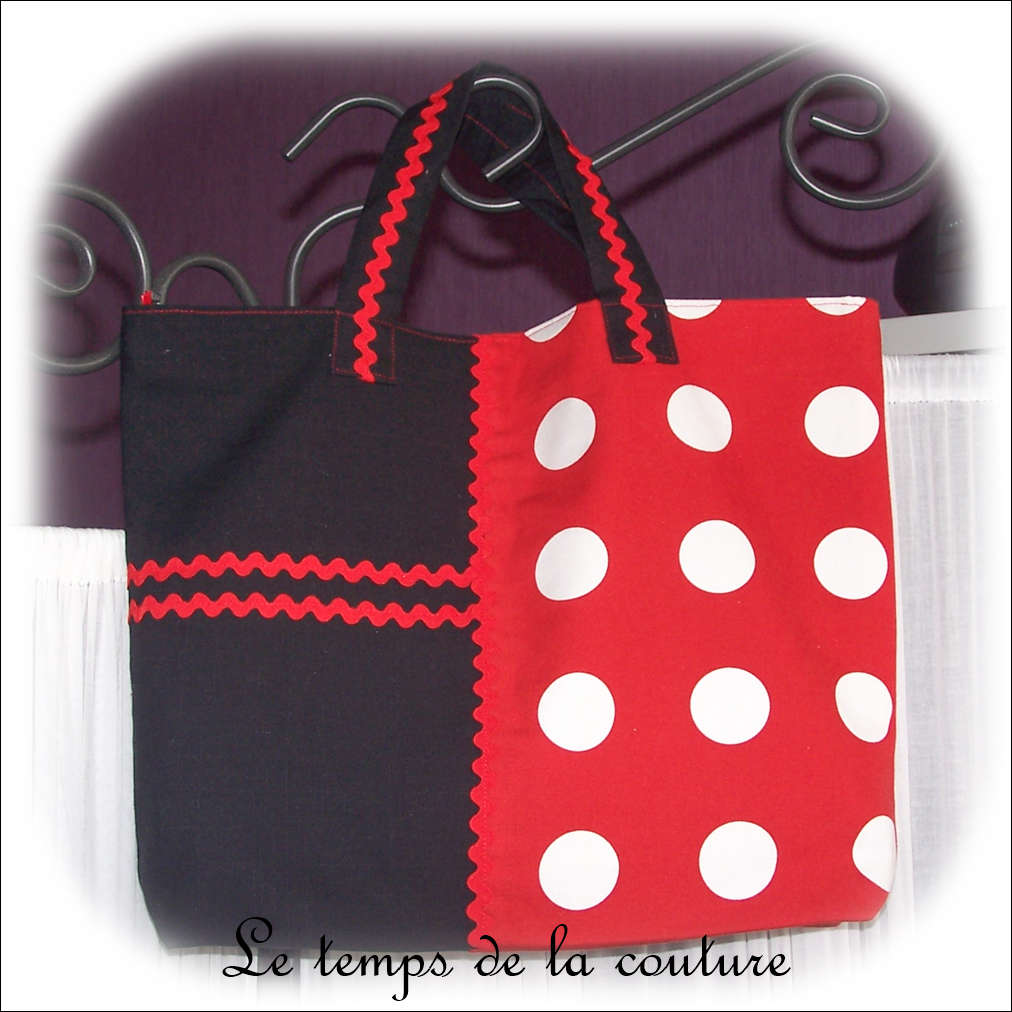 Sac cabas coccinelle zippé tons noir rouge et blanc