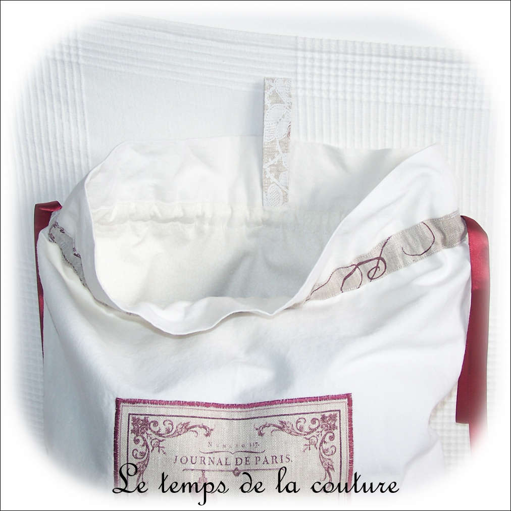 Sac linge - blanc imp bordeaux manequin couture04 - GFC