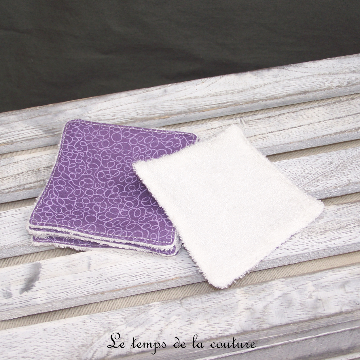 Lot de 6 lingettes lavables micro éponge de bambou motif gribouillis ton violet