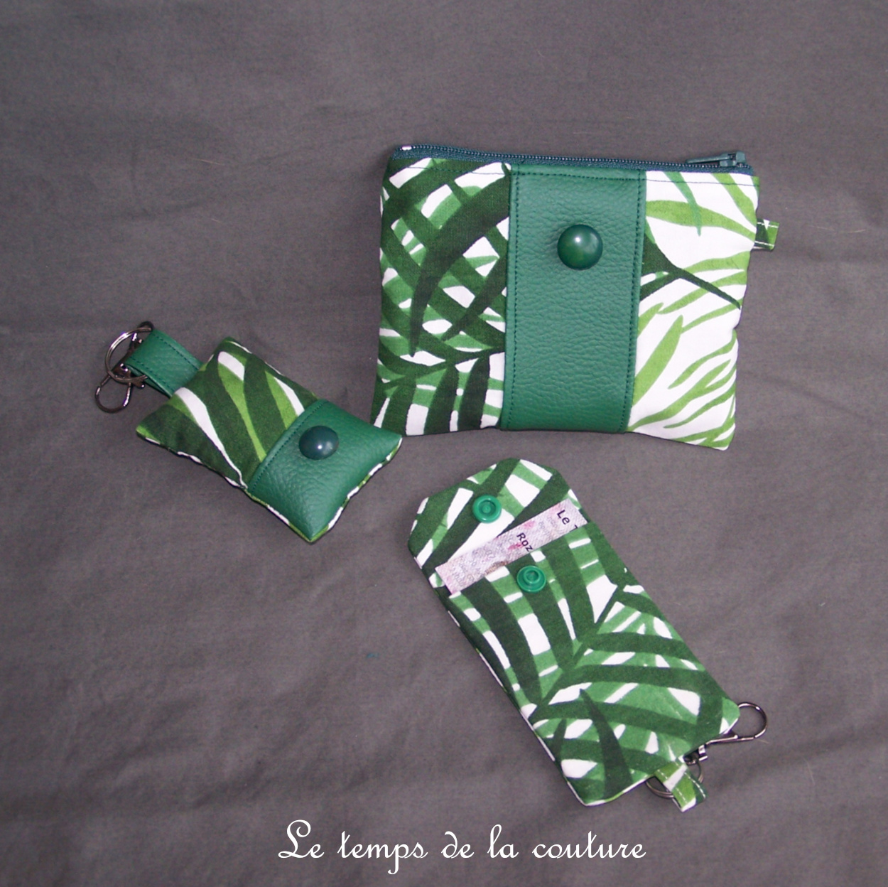 Pochette - droite - zippé - blanc vert feuillage 01