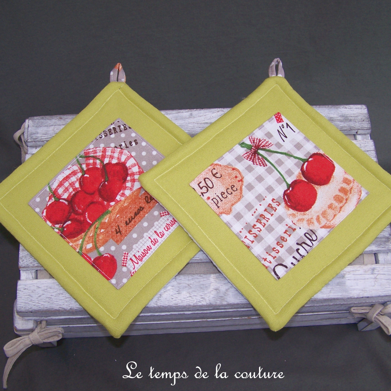 Cuisine - manique - vert anis fruit cerise 02