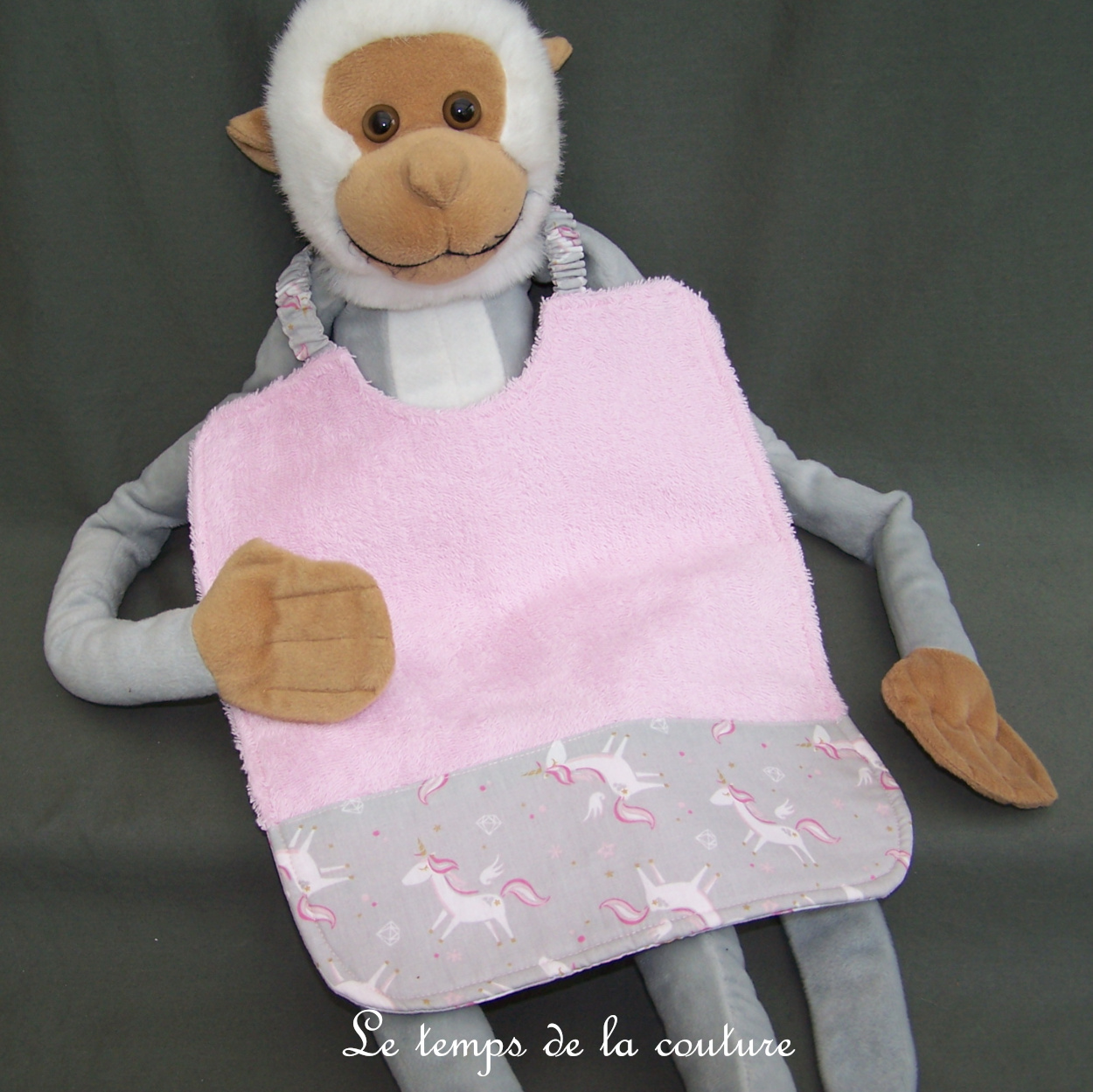 Enfant - bavoir double - rose pale et imp licorne grise 00