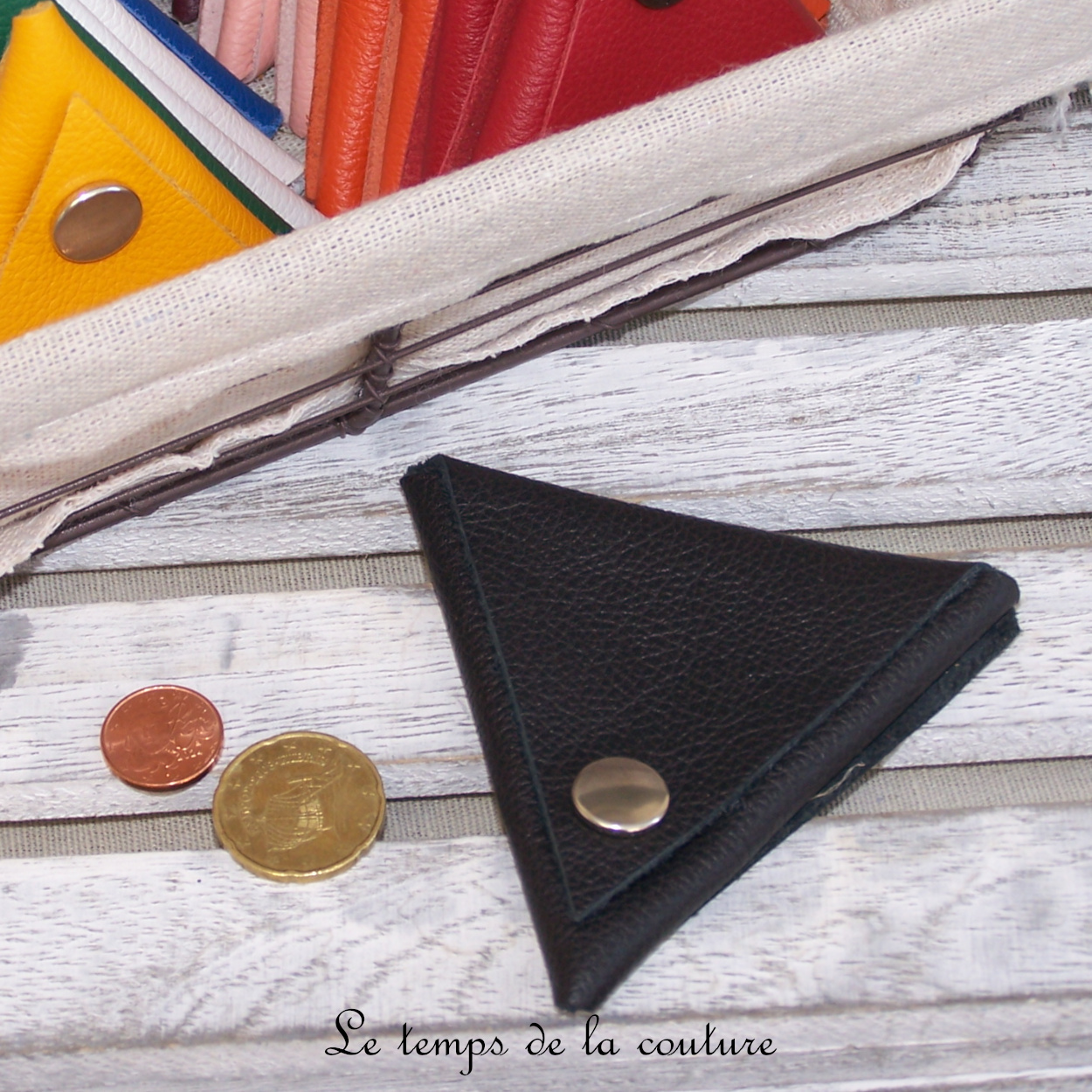 Cuir - Porte monnaie triangle - noir - 02