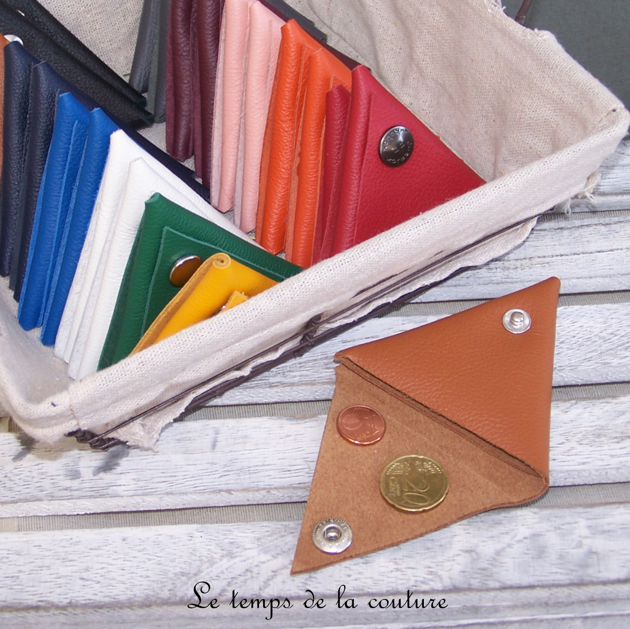 Cuir - Porte monnaie triangle - marron cognac - 02