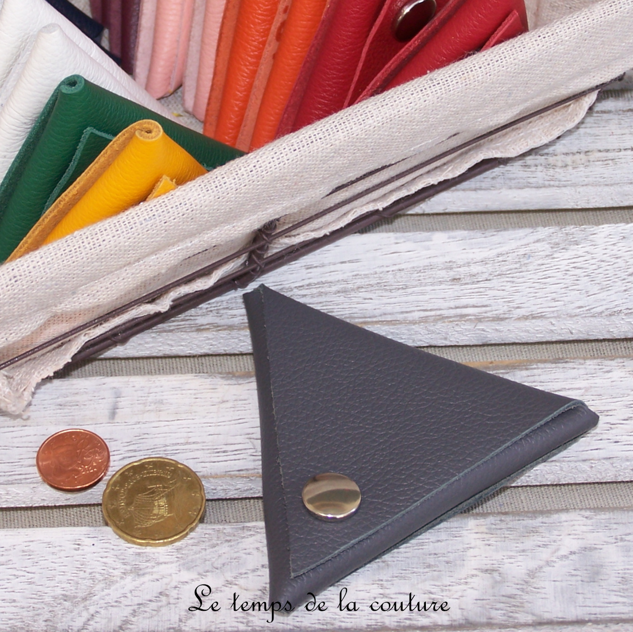 Cuir - Porte monnaie triangle - gris - 01