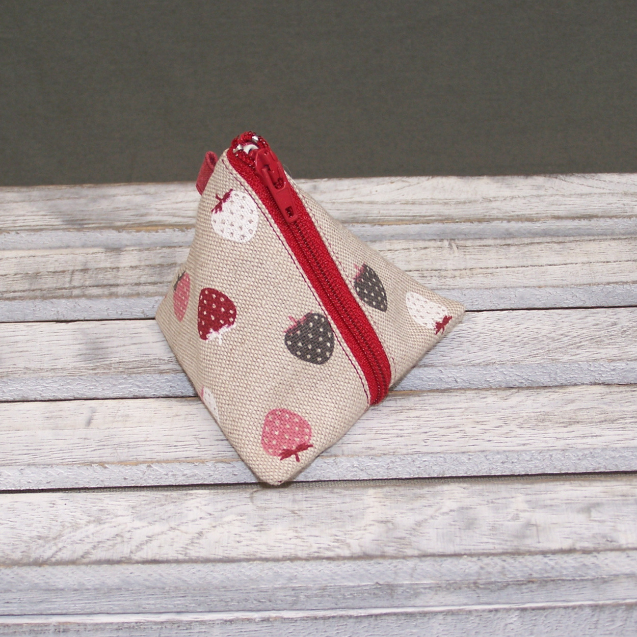 Berlingot - beige rouge fraise - 03