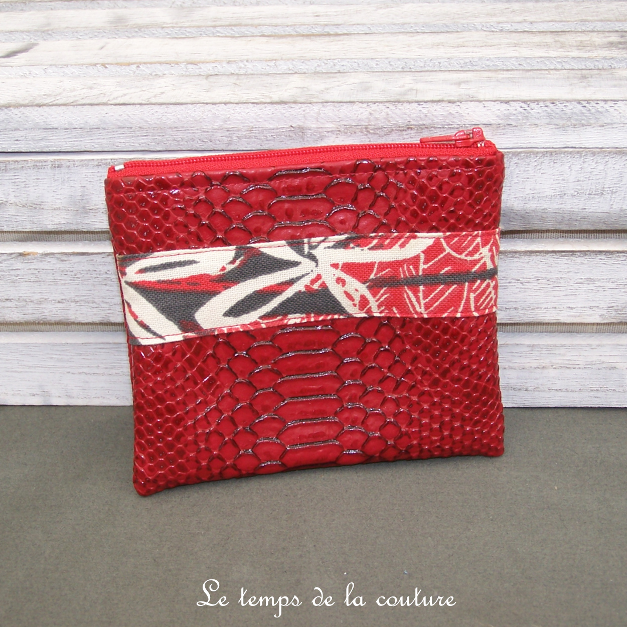 Pochette - droite - zippé - rouge simili croco fleur gris taupe beige 00