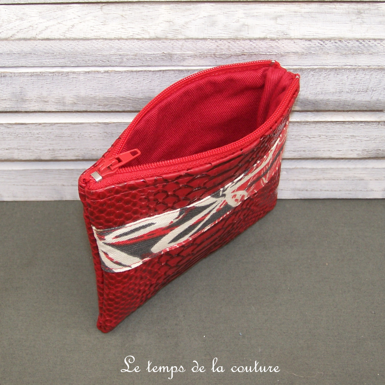 Pochette - droite - zippé - rouge simili croco fleur gris taupe beige 02