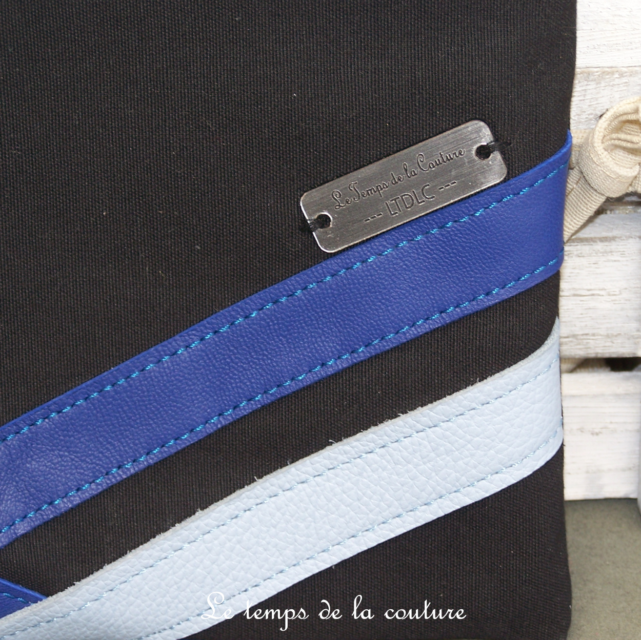 Cuir - pochette trousse - noir bleu - 05