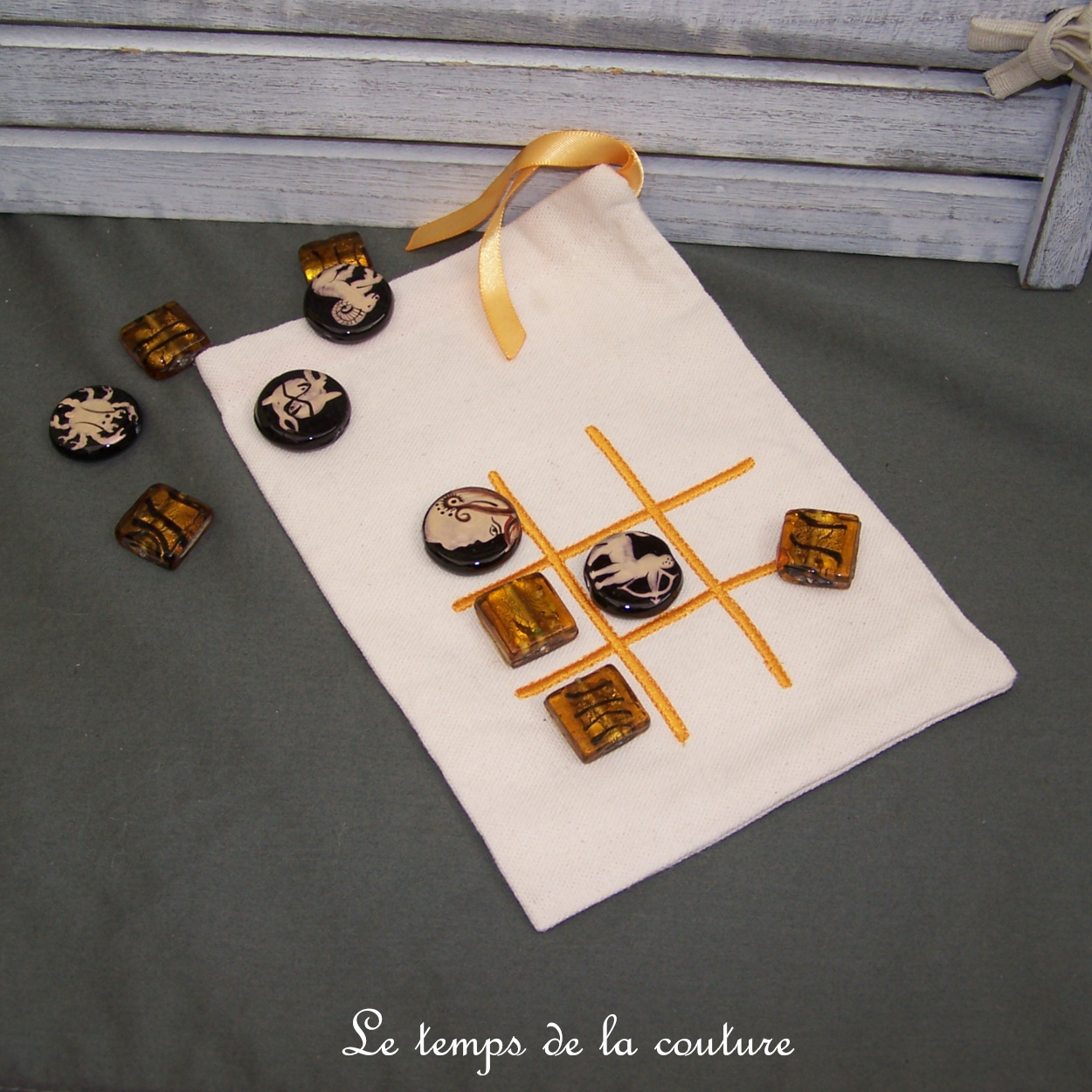 Enfant - Jeu morpion tic tac toe - jaune 01