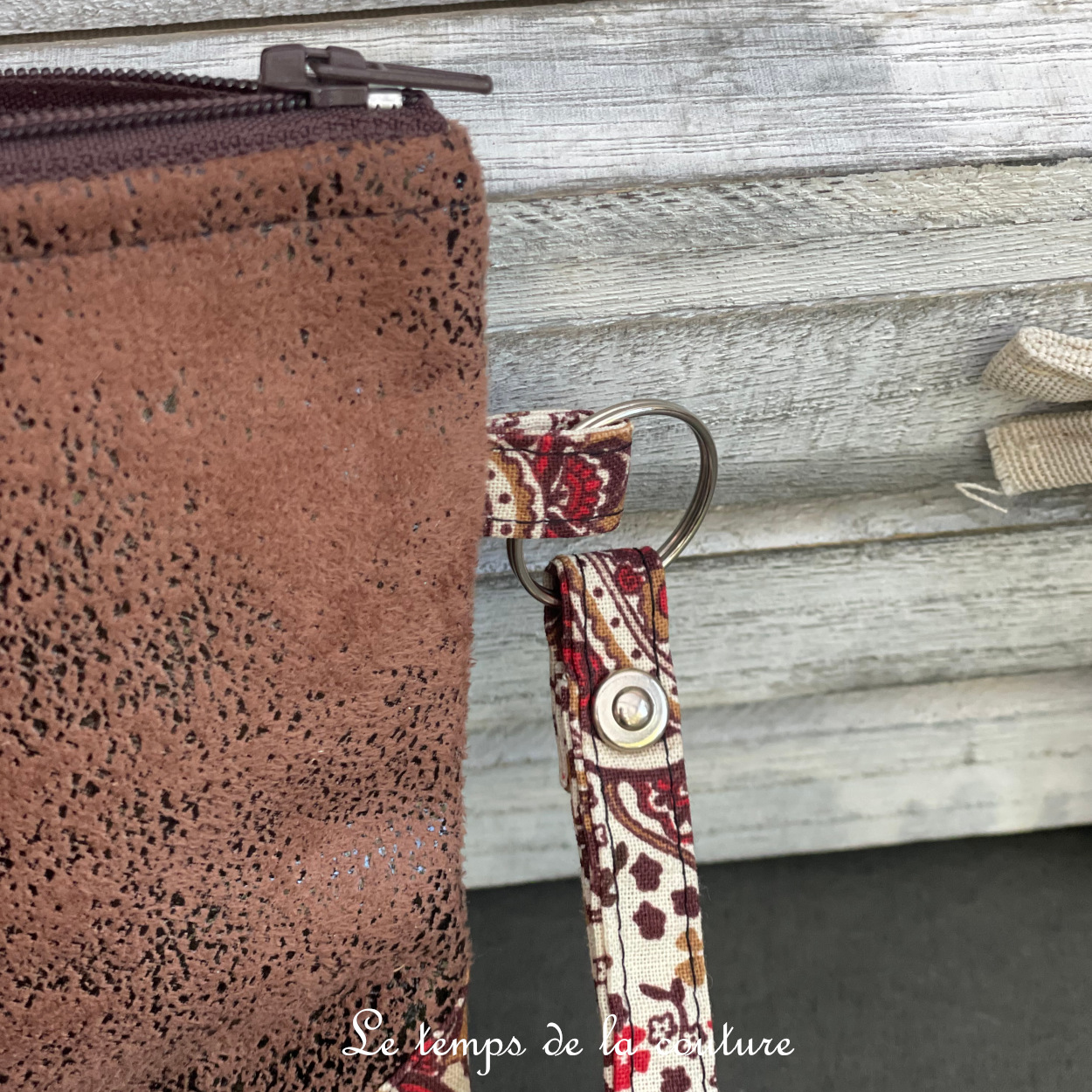 Pochette - droite - zippé - marron simili écru orange marron 4