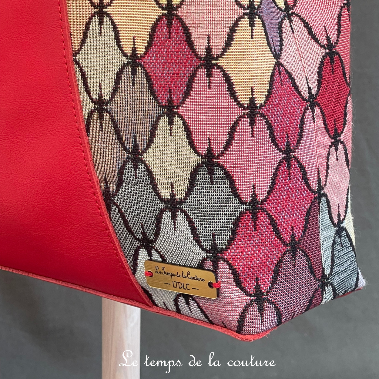 Cuir - Sac trapeze - rouge et multicolore - 06