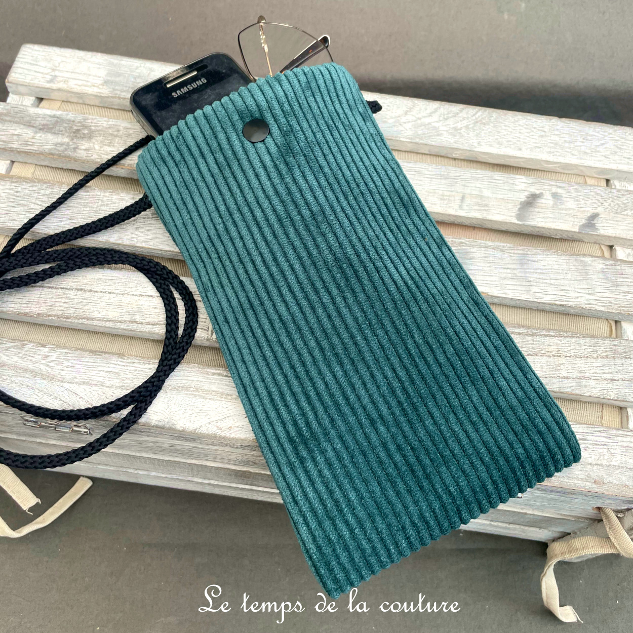 Pochette - telephone - vert noir velours 01