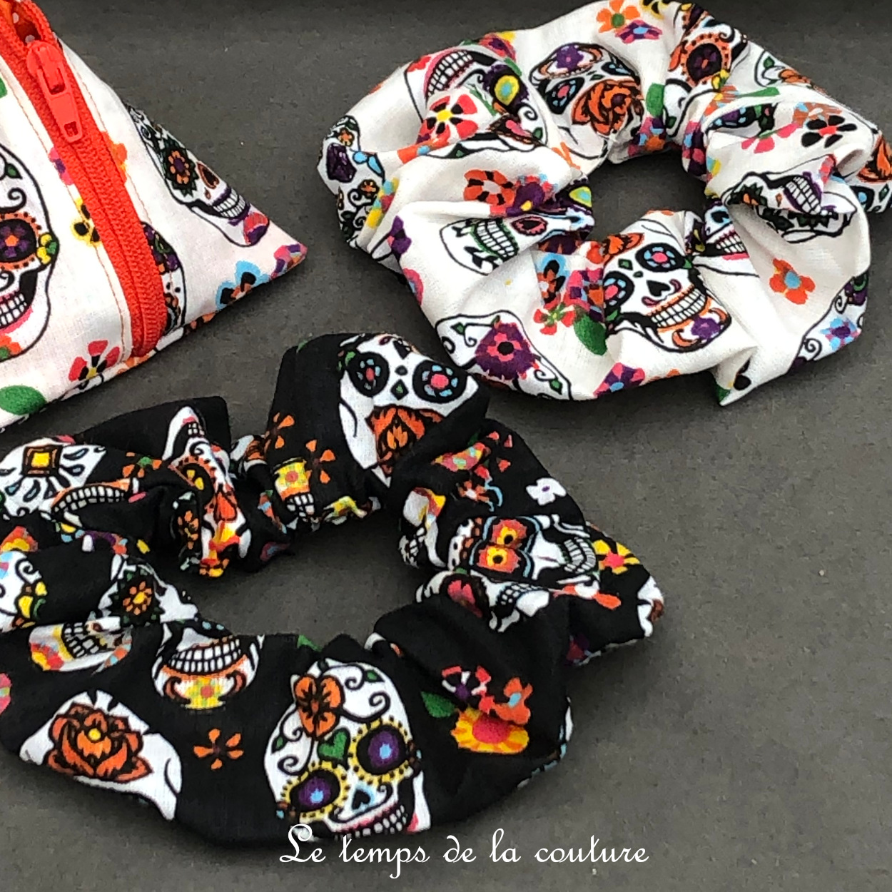 Sdb - Chouchou - blanc noir - tete de mort - calaveras - pirate 03