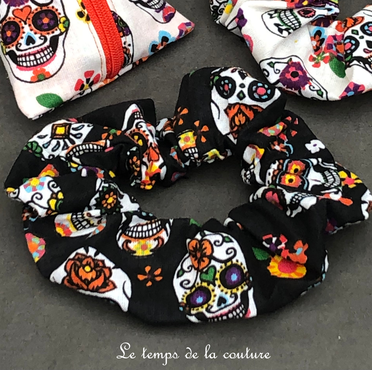 Sdb - Chouchou - blanc noir - tete de mort - calaveras - pirate 02