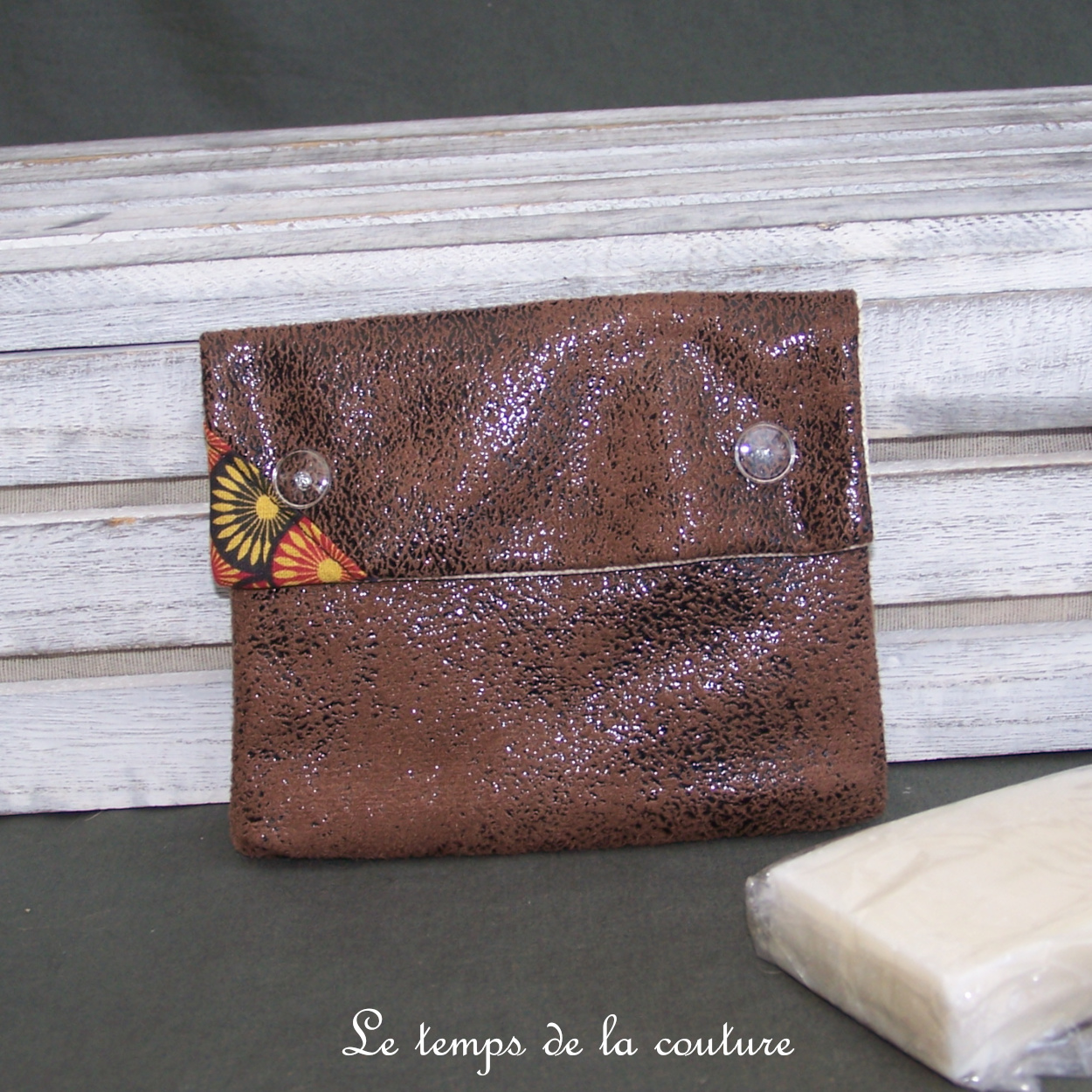 Sdb - pochette savon -  simili marron eventail rouille moutarde 02