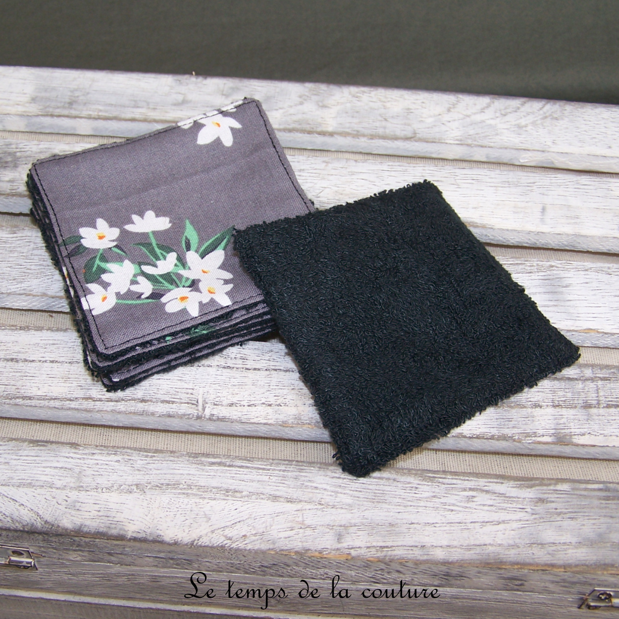 Sdb - lingette bambou noir - fleur gris blanc vert 02