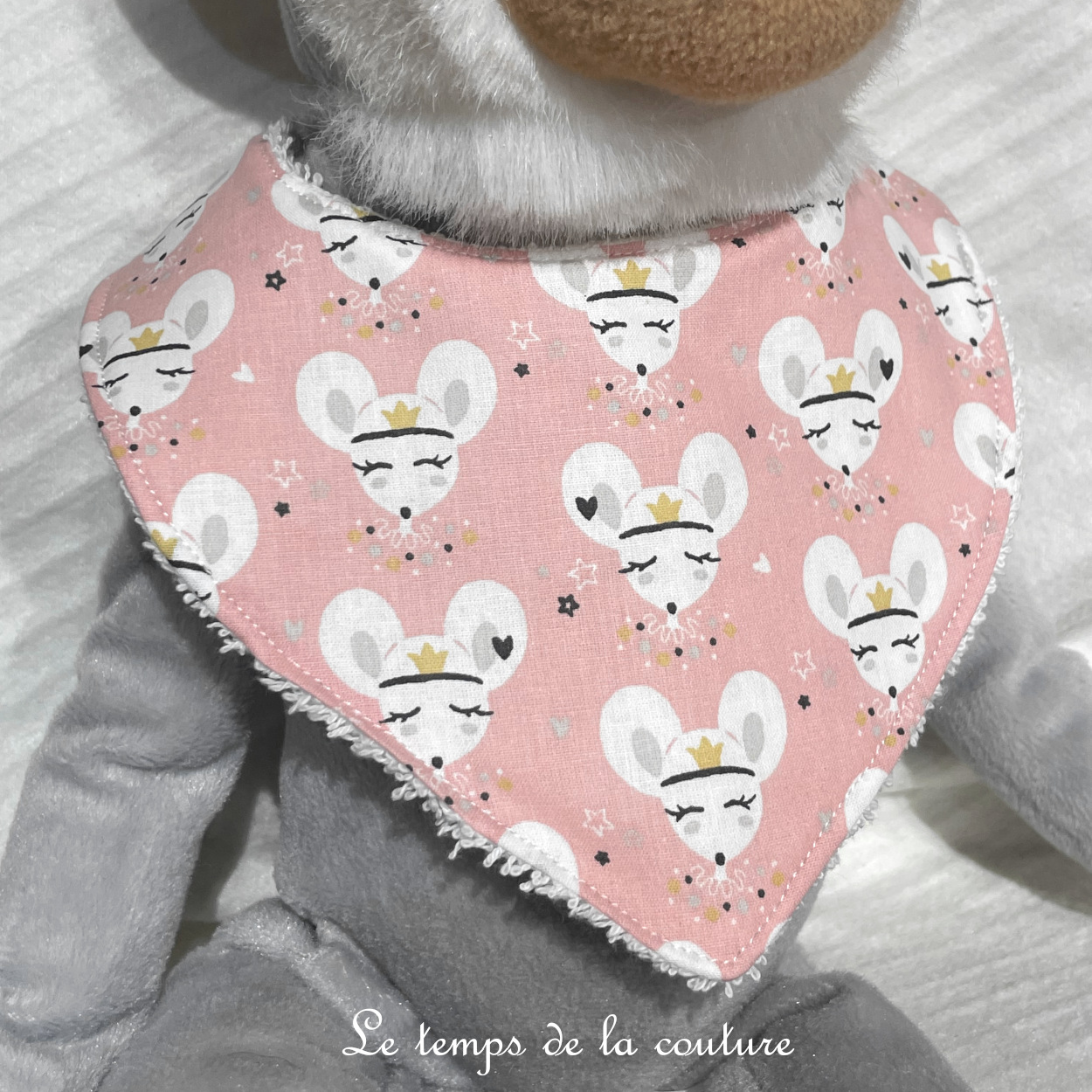 Enfant - bavoir bandana - rose imp petite souris - 02
