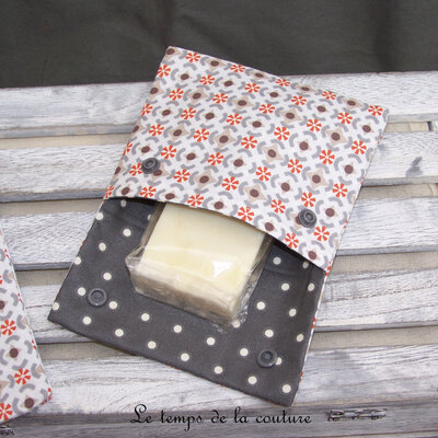 Sdb - pochette savon gris blanc orange01