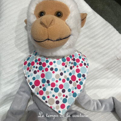 Enfant - bavoir bandana - blanc bulle rose turquoise violet - 01