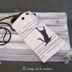 Pochette - telephone - beige noir imprimé chat 01