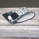 Pochette - droite - zippé - blanc bleu marine fleur géométrique 03
