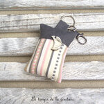 Porte clé - gris rayure ecru rose gris lune 01