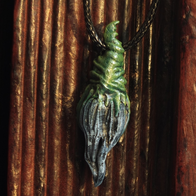 Pendentif %22Espiègle%22 Cornaline 2