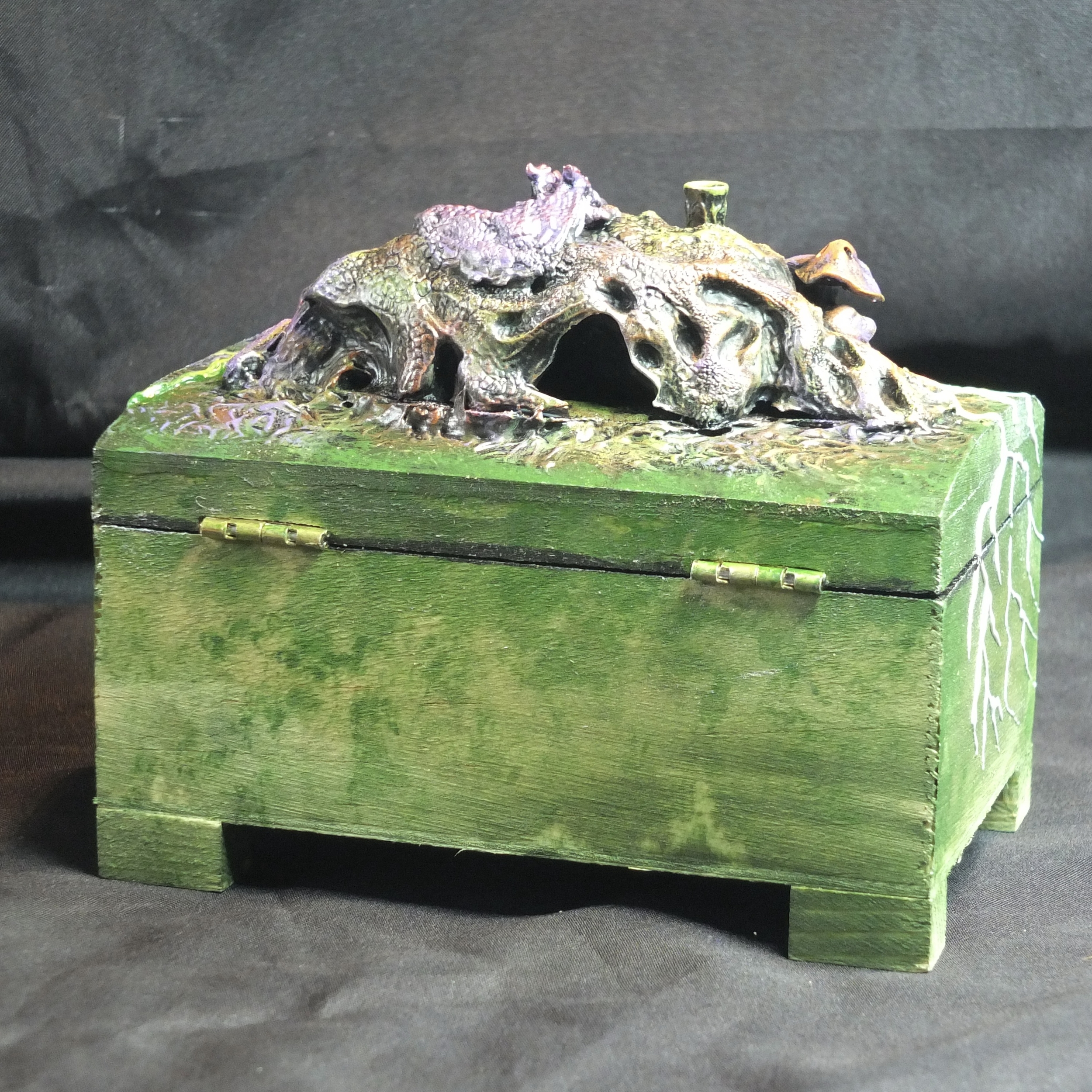 Coffret magique personnalisé La cabane des petits êtres avec figurine artisanale GM 4