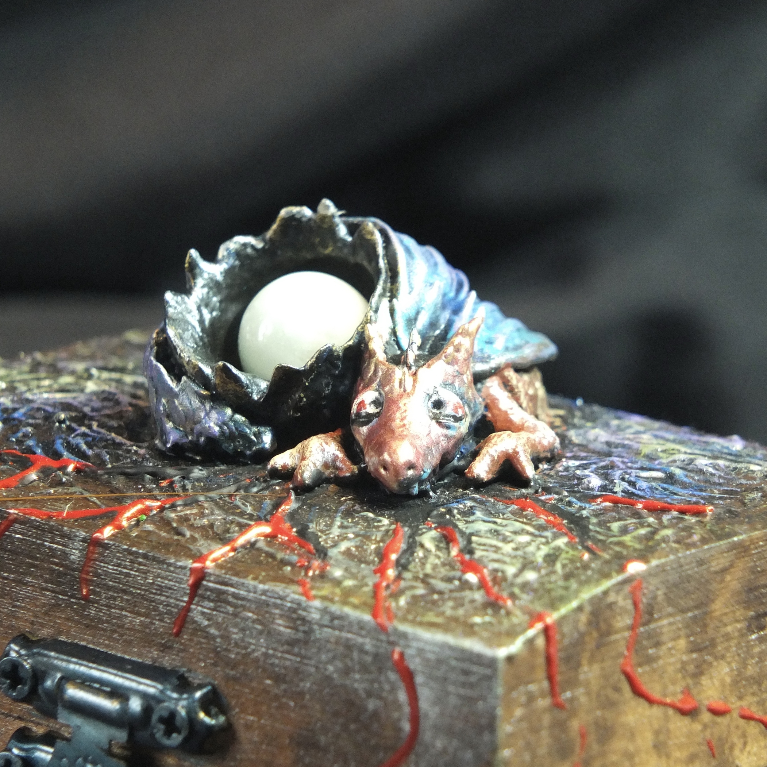 Coffret personnalisé BB Dragon avec figurine artisanale MM 3