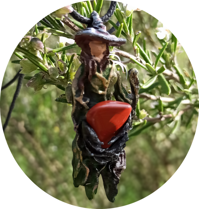 Pendentif Silitiana bis. Pendentif pierre naturelle bois jaspe rouge. Gaia Cueilleurs. Le secret des lutins.jpg