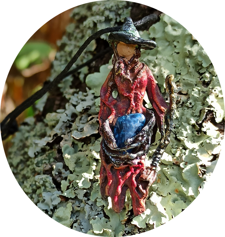Pendentif Calia. PM Pendentif pierre naturelle apatite. Gaia Cueilleurs. Le secret des lutins.jpg