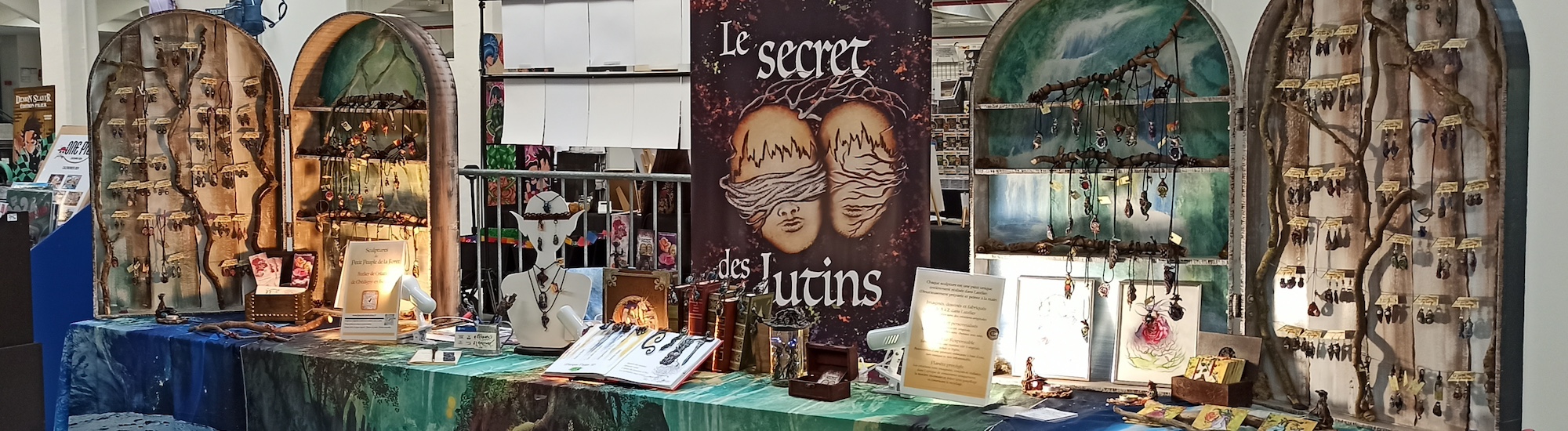 stand 2000 x 550