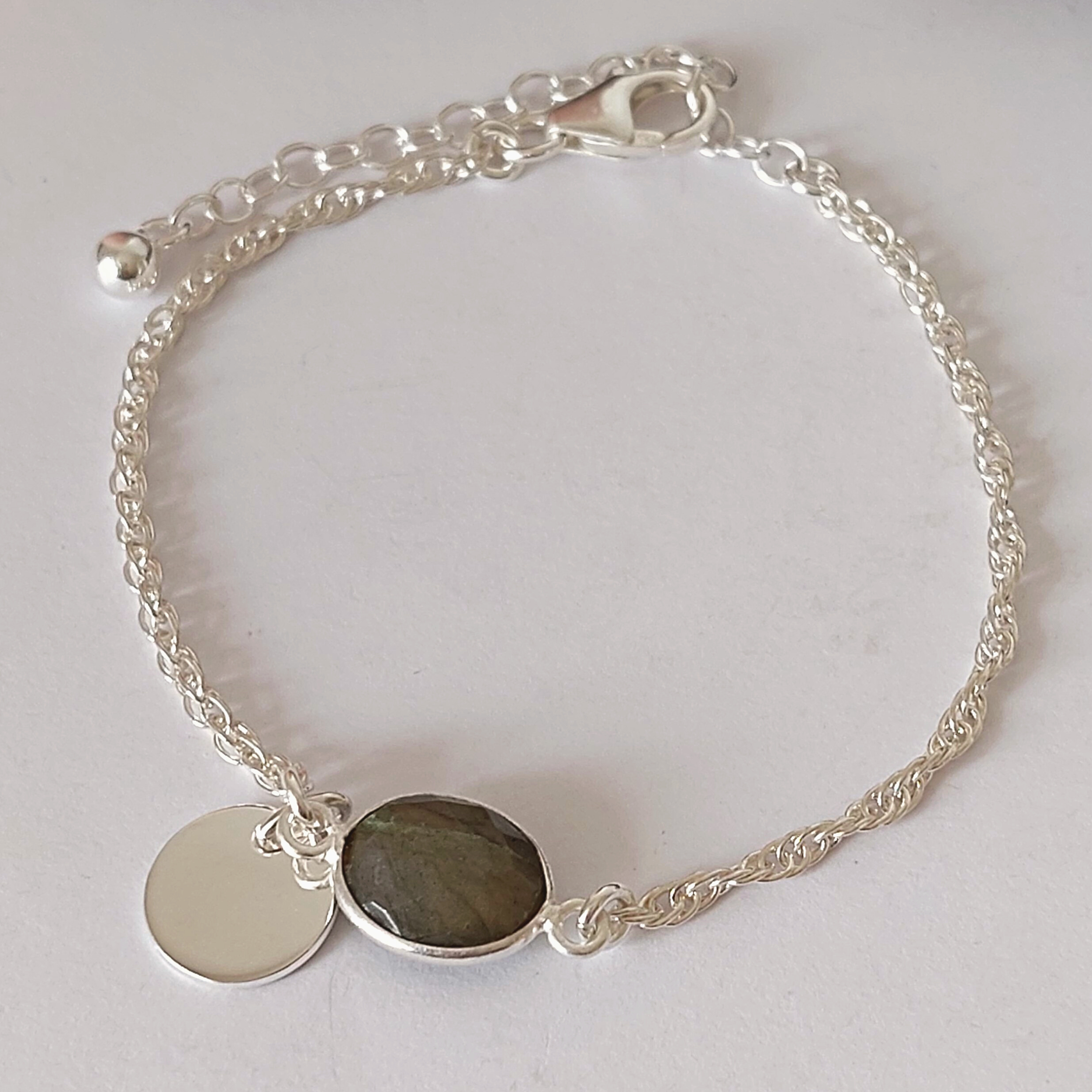 clemence-bracelet-femme-argent-massif-labradorite-linsolente-bijoux